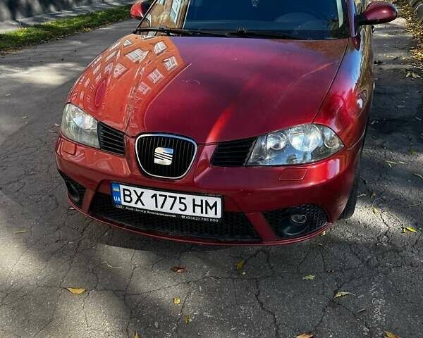 Красный Сеат Ибица, объемом двигателя 1.39 л и пробегом 193 тыс. км за 4450 $, фото 1 на Automoto.ua