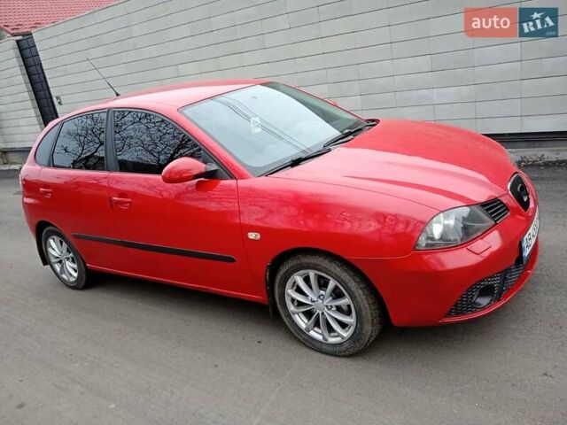 Красный Сеат Ибица, объемом двигателя 1.4 л и пробегом 172 тыс. км за 3000 $, фото 6 на Automoto.ua