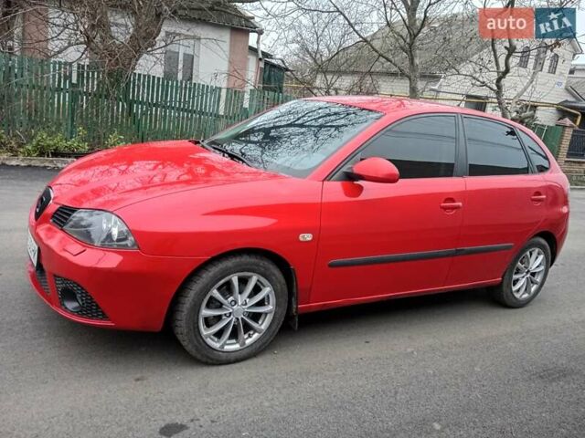 Красный Сеат Ибица, объемом двигателя 1.4 л и пробегом 172 тыс. км за 3000 $, фото 4 на Automoto.ua