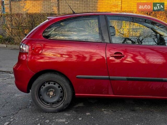 Красный Сеат Ибица, объемом двигателя 2 л и пробегом 126 тыс. км за 3990 $, фото 5 на Automoto.ua