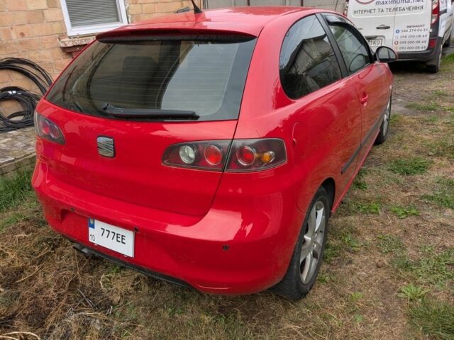 Червоний Сеат Ibiza, об'ємом двигуна 2 л та пробігом 199 тис. км за 3200 $, фото 1 на Automoto.ua