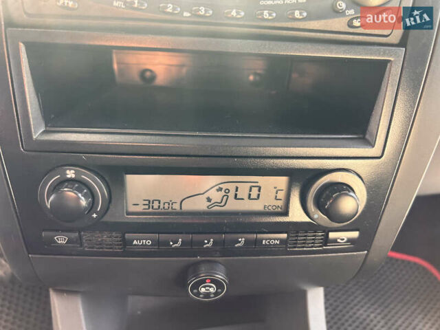 Красный Сеат Ибица, объемом двигателя 1.2 л и пробегом 211 тыс. км за 3999 $, фото 22 на Automoto.ua