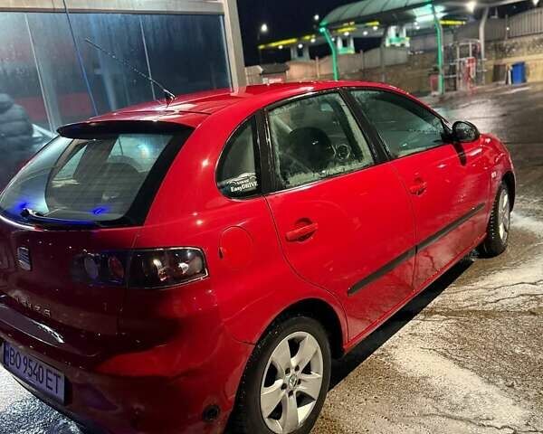 Червоний Сеат Ibiza, об'ємом двигуна 1.2 л та пробігом 218 тис. км за 3550 $, фото 3 на Automoto.ua