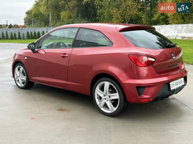 Красный Сеат Ибица, объемом двигателя 1.4 л и пробегом 235 тыс. км за 7100 $, фото 4 на Automoto.ua