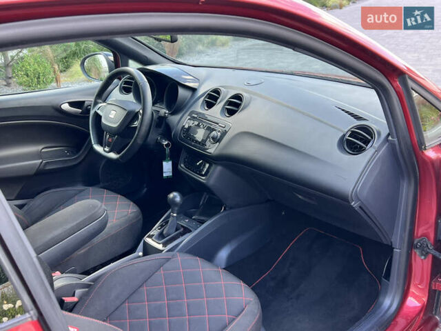 Червоний Сеат Ibiza, об'ємом двигуна 1.4 л та пробігом 234 тис. км за 7700 $, фото 39 на Automoto.ua