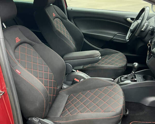 Красный Сеат Ибица, объемом двигателя 1.4 л и пробегом 235 тыс. км за 7100 $, фото 42 на Automoto.ua