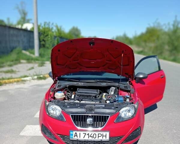Червоний Сеат Ibiza, об'ємом двигуна 1.39 л та пробігом 196 тис. км за 5500 $, фото 35 на Automoto.ua