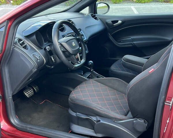 Червоний Сеат Ibiza, об'ємом двигуна 1.4 л та пробігом 234 тис. км за 7700 $, фото 26 на Automoto.ua