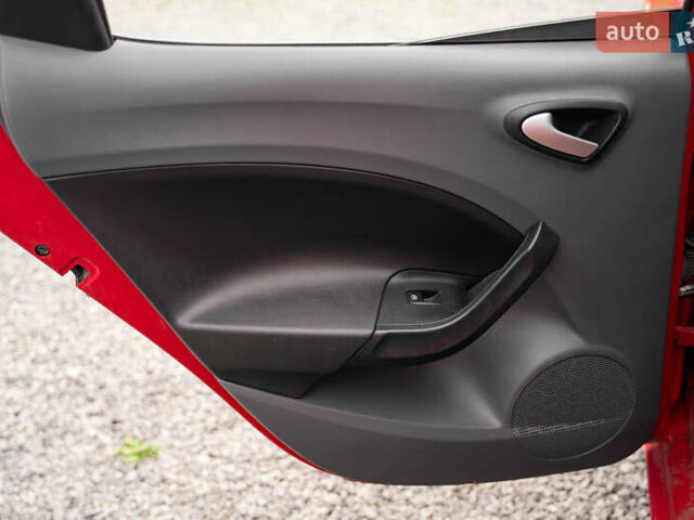 Красный Сеат Ибица, объемом двигателя 1.2 л и пробегом 160 тыс. км за 4550 $, фото 11 на Automoto.ua