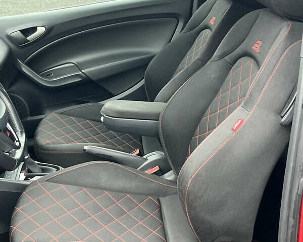 Красный Сеат Ибица, объемом двигателя 1.4 л и пробегом 236 тыс. км за 7400 $, фото 32 на Automoto.ua