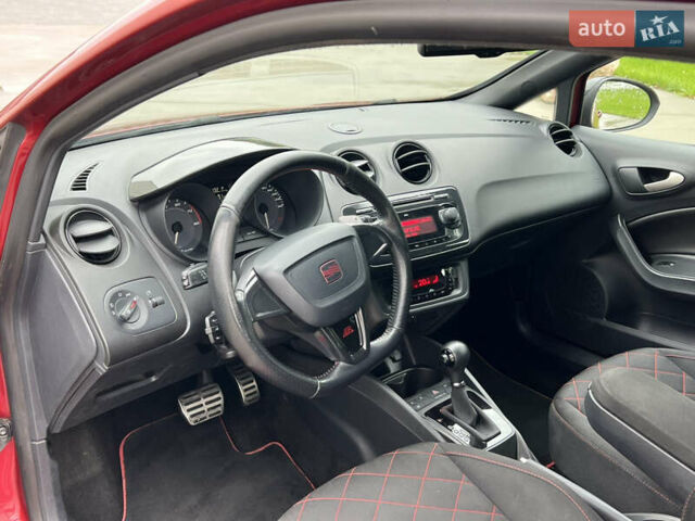 Красный Сеат Ибица, объемом двигателя 1.4 л и пробегом 235 тыс. км за 7100 $, фото 27 на Automoto.ua