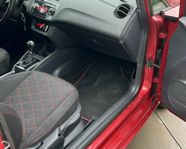 Красный Сеат Ибица, объемом двигателя 1.4 л и пробегом 235 тыс. км за 7100 $, фото 43 на Automoto.ua