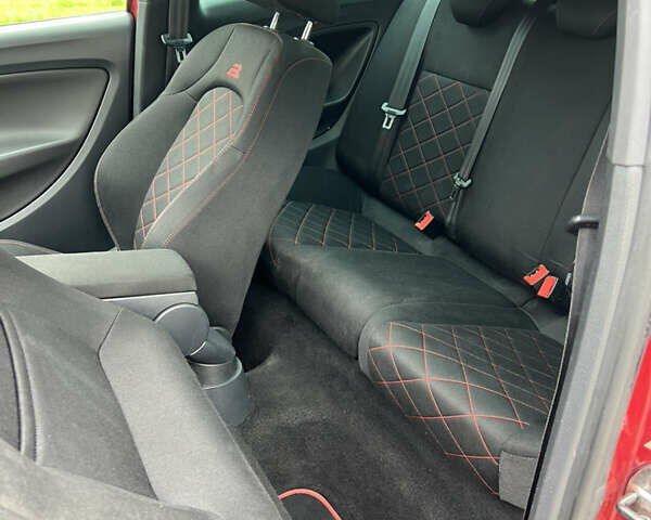 Красный Сеат Ибица, объемом двигателя 1.4 л и пробегом 235 тыс. км за 7100 $, фото 34 на Automoto.ua