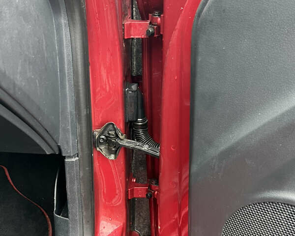 Красный Сеат Ибица, объемом двигателя 1.4 л и пробегом 236 тыс. км за 7400 $, фото 54 на Automoto.ua