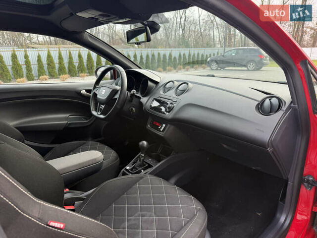 Червоний Сеат Ibiza, об'ємом двигуна 1.4 л та пробігом 206 тис. км за 6999 $, фото 20 на Automoto.ua