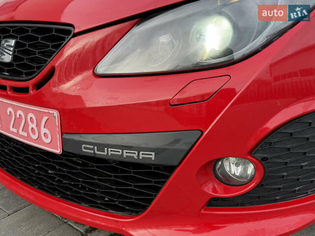 Червоний Сеат Ibiza, об'ємом двигуна 1.4 л та пробігом 206 тис. км за 6999 $, фото 13 на Automoto.ua