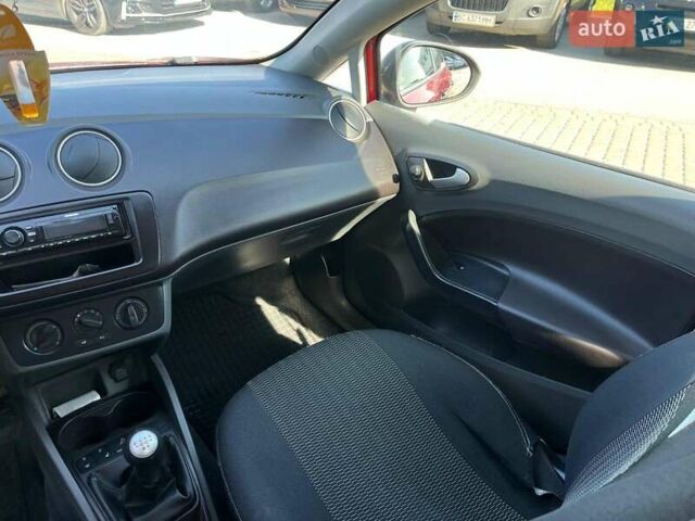 Червоний Сеат Ibiza, об'ємом двигуна 1.4 л та пробігом 218 тис. км за 5990 $, фото 20 на Automoto.ua