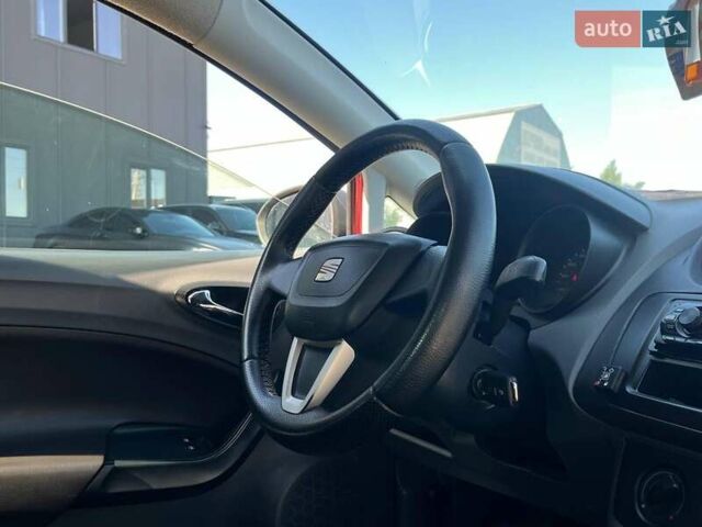 Червоний Сеат Ibiza, об'ємом двигуна 1.4 л та пробігом 218 тис. км за 5990 $, фото 14 на Automoto.ua