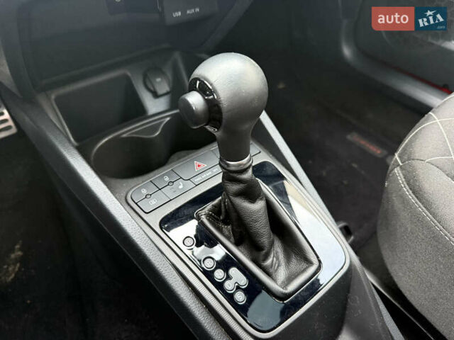 Червоний Сеат Ibiza, об'ємом двигуна 1.4 л та пробігом 206 тис. км за 6999 $, фото 37 на Automoto.ua