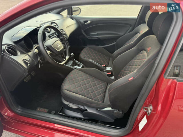 Красный Сеат Ибица, объемом двигателя 1.4 л и пробегом 190 тыс. км за 7999 $, фото 17 на Automoto.ua