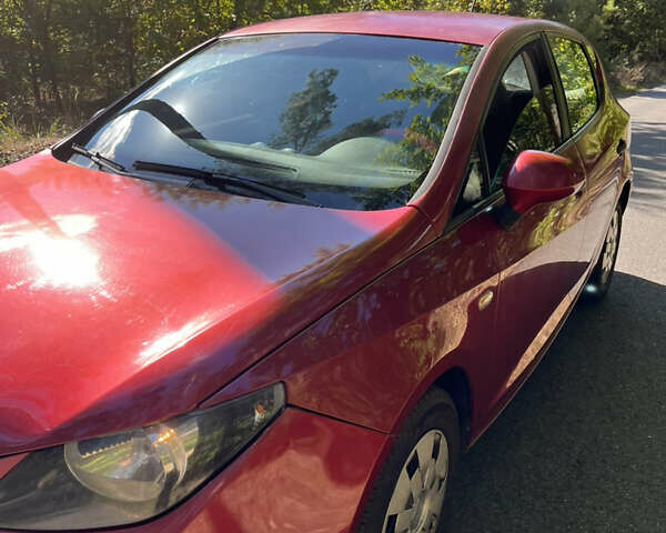 Червоний Сеат Ibiza, об'ємом двигуна 1.39 л та пробігом 222 тис. км за 4500 $, фото 1 на Automoto.ua