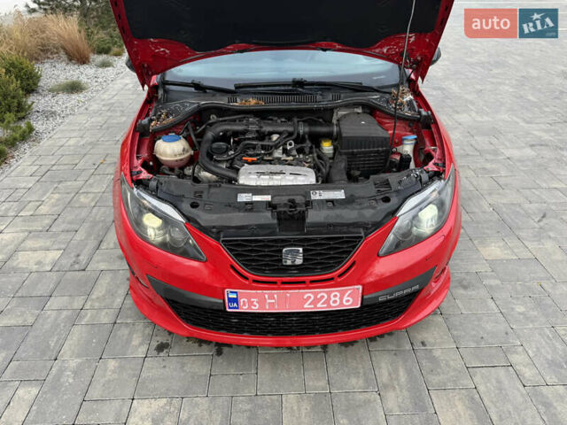 Червоний Сеат Ibiza, об'ємом двигуна 1.4 л та пробігом 206 тис. км за 6999 $, фото 44 на Automoto.ua