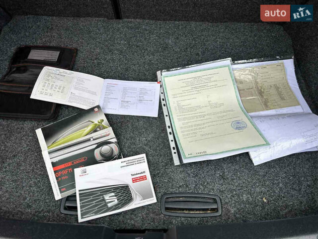 Красный Сеат Ибица, объемом двигателя 1.4 л и пробегом 219 тыс. км за 8500 $, фото 39 на Automoto.ua