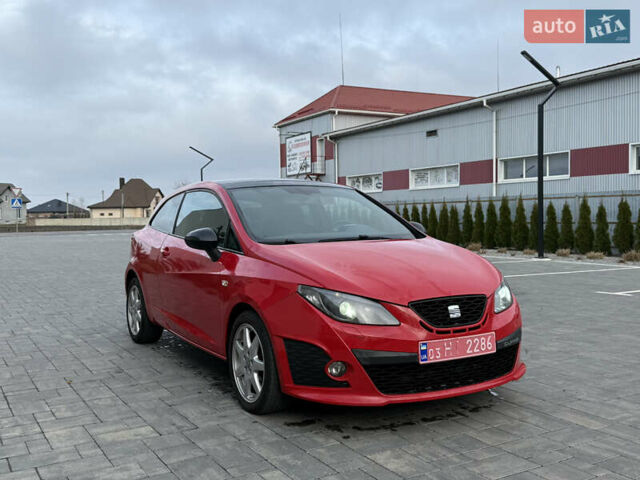 Червоний Сеат Ibiza, об'ємом двигуна 1.4 л та пробігом 206 тис. км за 6999 $, фото 2 на Automoto.ua