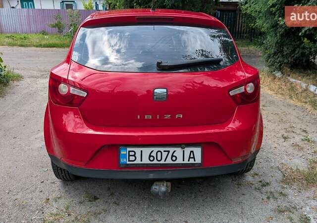 Червоний Сеат Ibiza, об'ємом двигуна 1.39 л та пробігом 136 тис. км за 4700 $, фото 6 на Automoto.ua