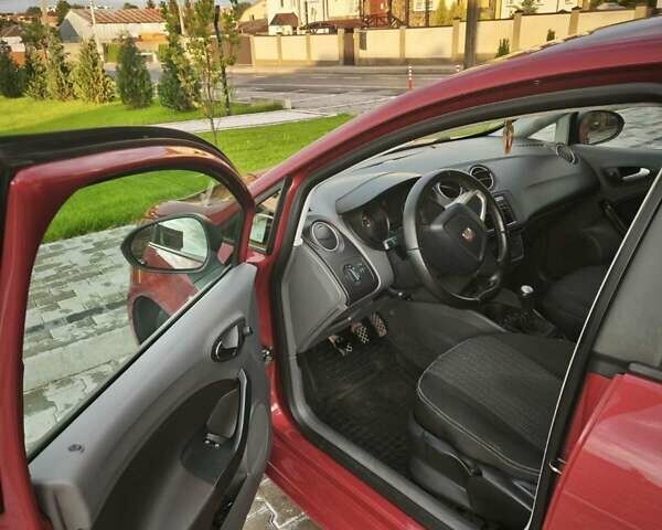 Красный Сеат Ибица, объемом двигателя 1.39 л и пробегом 218 тыс. км за 5100 $, фото 17 на Automoto.ua