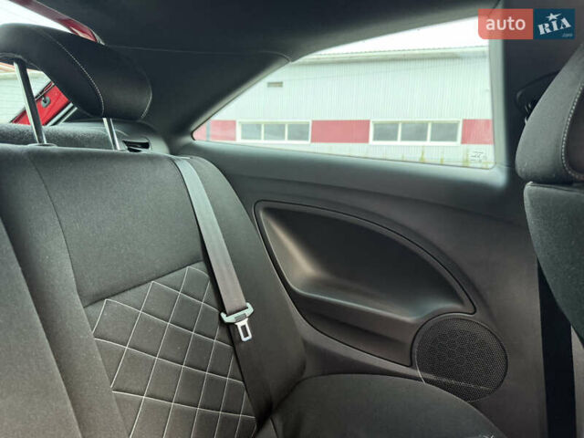 Червоний Сеат Ibiza, об'ємом двигуна 1.4 л та пробігом 206 тис. км за 6999 $, фото 25 на Automoto.ua