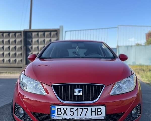 Червоний Сеат Ibiza, об'ємом двигуна 1.6 л та пробігом 229 тис. км за 6100 $, фото 4 на Automoto.ua