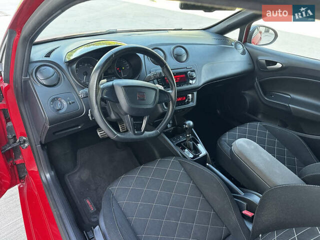 Червоний Сеат Ibiza, об'ємом двигуна 1.4 л та пробігом 204 тис. км за 8200 $, фото 12 на Automoto.ua