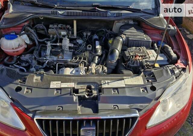 Червоний Сеат Ibiza, об'ємом двигуна 1.2 л та пробігом 205 тис. км за 7300 $, фото 12 на Automoto.ua