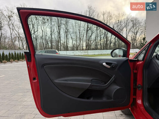 Червоний Сеат Ibiza, об'ємом двигуна 1.4 л та пробігом 206 тис. км за 6999 $, фото 30 на Automoto.ua