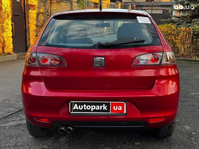 Красный Сеат Ибица, объемом двигателя 2 л и пробегом 126 тыс. км за 3990 $, фото 7 на Automoto.ua