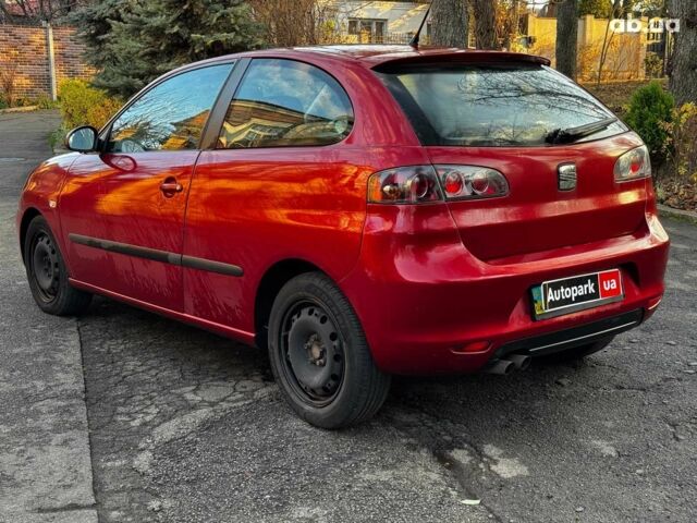 Красный Сеат Ибица, объемом двигателя 2 л и пробегом 126 тыс. км за 3990 $, фото 8 на Automoto.ua
