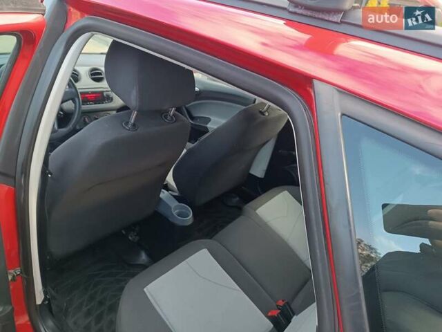 Сеат Ибица 2012 в Львове на Automoto.ua Красный Сеат Ибица, объемом двигателя 1.39 л и пробегом 262 тыс. км за 4300 $, фото 13 на Automoto.ua