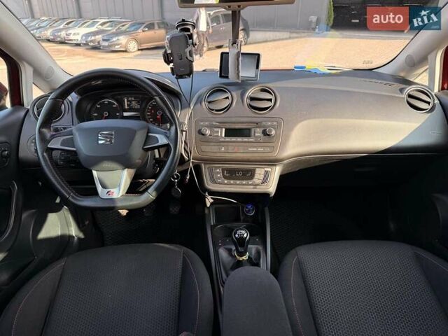 Красный Сеат Ибица, объемом двигателя 1.6 л и пробегом 229 тыс. км за 7990 $, фото 16 на Automoto.ua