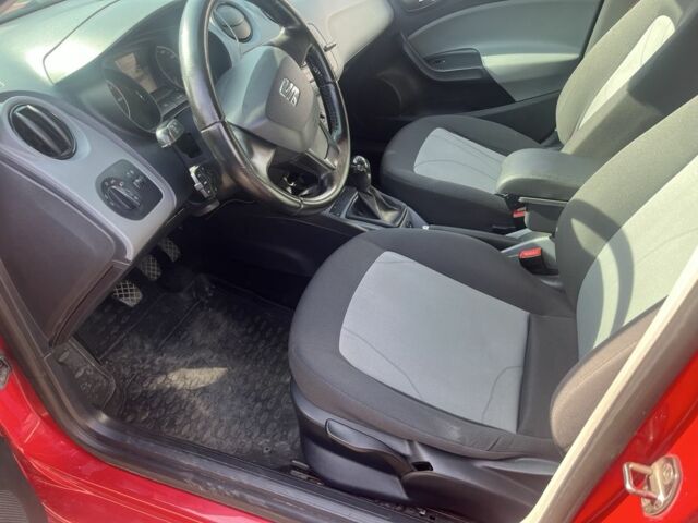 Сеат Ibiza 2014 у Харкові на Automoto.ua Червоний Сеат Ibiza, об'ємом двигуна 1.4 л та пробігом 212 тис. км за 6100 $, фото 14 на Automoto.ua