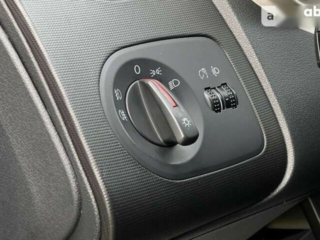 Сеат Ибица, объемом двигателя 1.6 л и пробегом 243 тыс. км за 6990 $, фото 11 на Automoto.ua