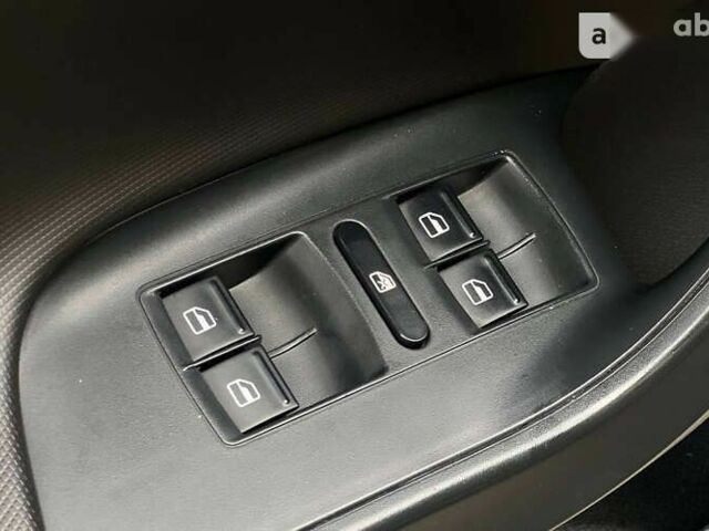 Сеат Ибица, объемом двигателя 1.6 л и пробегом 243 тыс. км за 6990 $, фото 9 на Automoto.ua