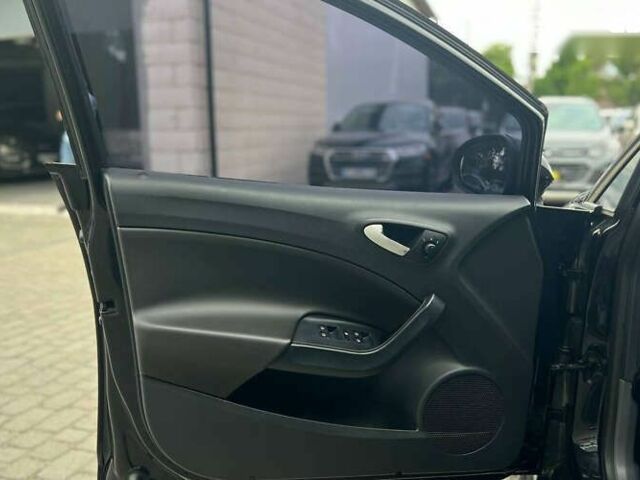 Сеат Ибица, объемом двигателя 1.6 л и пробегом 243 тыс. км за 6990 $, фото 6 на Automoto.ua
