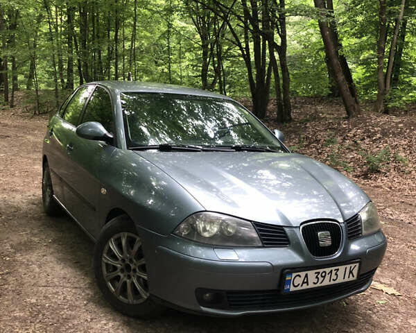 Сеат Ибица, объемом двигателя 1.4 л и пробегом 273 тыс. км за 3900 $, фото 2 на Automoto.ua
