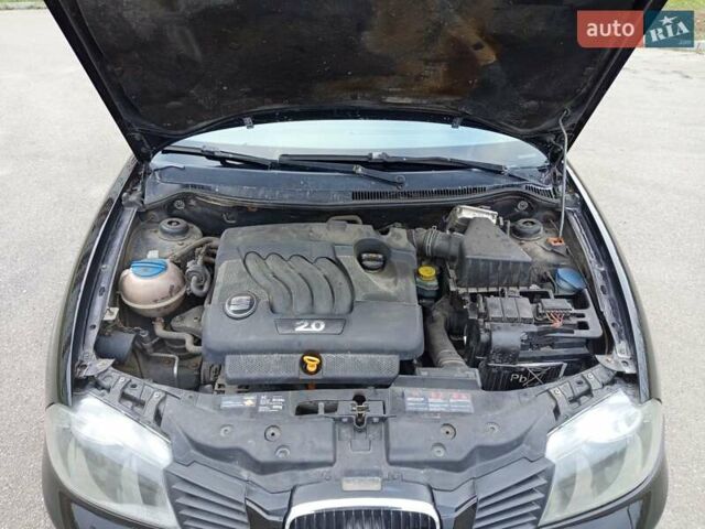 Сеат Ибица, объемом двигателя 2 л и пробегом 225 тыс. км за 3700 $, фото 11 на Automoto.ua