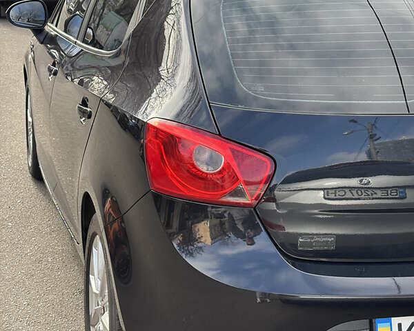 Сеат Ибица, объемом двигателя 1.6 л и пробегом 191 тыс. км за 7200 $, фото 3 на Automoto.ua