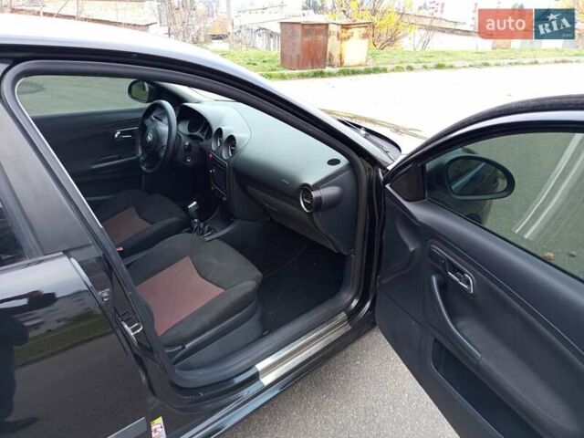 Сеат Ибица, объемом двигателя 2 л и пробегом 225 тыс. км за 3700 $, фото 2 на Automoto.ua