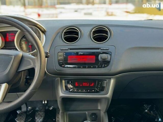 Сеат Ибица, объемом двигателя 1.4 л и пробегом 122 тыс. км за 6500 $, фото 23 на Automoto.ua