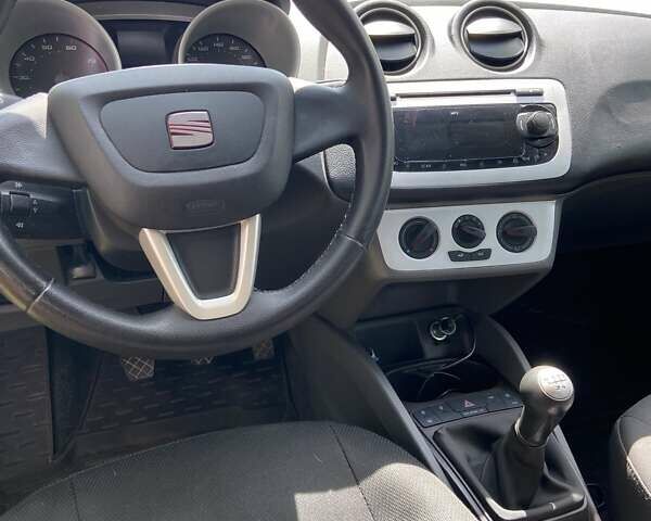 Сеат Ибица, объемом двигателя 1.4 л и пробегом 20 тыс. км за 4500 $, фото 4 на Automoto.ua