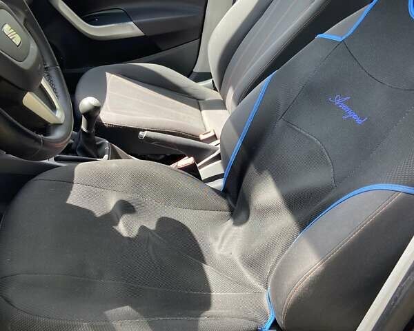 Сеат Ибица, объемом двигателя 1.4 л и пробегом 20 тыс. км за 4500 $, фото 7 на Automoto.ua